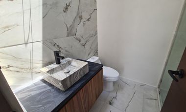 Casa en Venta Lomas de la Rioja | 4 recámaras