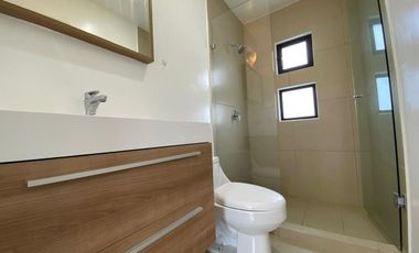 Casa en Venta Fracc Vista Bosques a 25 minutos de Santa Fe, rápido acceso