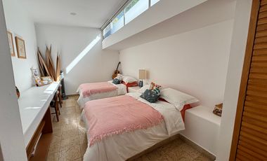 Casa de una planta con alberca en El Cristo, Atlixco, Puebla.