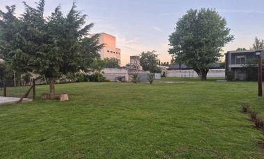 DEPARTAMENTO  EN VENTA EN RANELAGH DOS DORMITORIOS