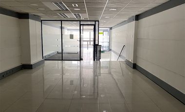 Local Comercial en Arriendo en Calle Valparaíso con villanelo