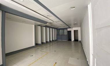 Local Comercial en Arriendo en Calle Valparaíso con villanelo