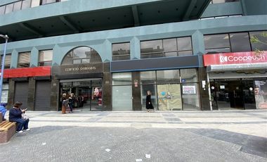 Local Comercial en Arriendo en Calle Valparaíso con villanelo