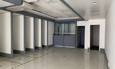 Local Comercial en Arriendo en Calle Valparaíso con villanelo