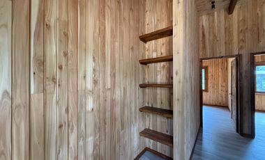 Casa en arriendo c/ estacionamiento en Molco