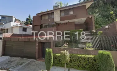 Casa en renta en Bosques de las Lomas, Cuajimalpa de Morelos, Ciudad de México
