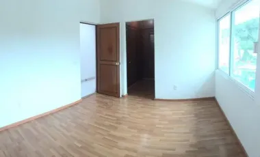 Casa en venta en Lomas de Cocoyoc, Atlatlahucan, Morelos