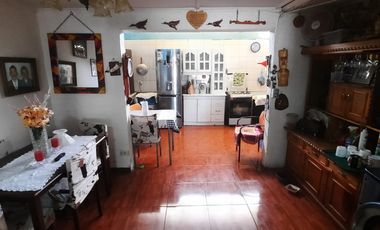 CASA  DOCTOR SOTERO DEL RIO 2 HABITACIONES