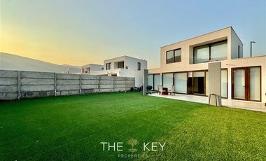 Casa en Venta en Santa Elena, Colina