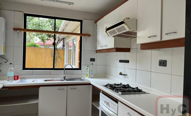 Arriendo Amplia Casa en Ciudad Satélite