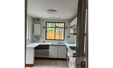 Arriendo Amplia Casa en Ciudad Satélite