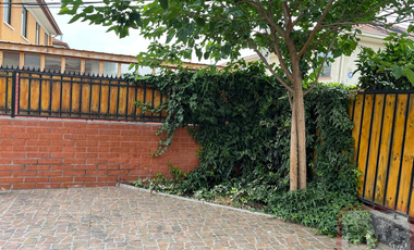 Arriendo Amplia Casa en Ciudad Satélite