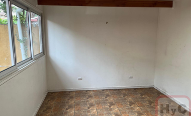 Arriendo Amplia Casa en Ciudad Satélite