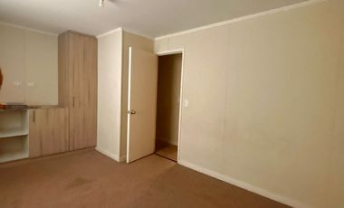 SE ARRIENDA HERMOSA PROPIEDAD PRADERAS DEL LLAIMA, CAJÓN