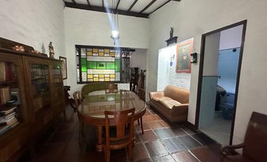 Casa campestre en arriendo – Envigado.