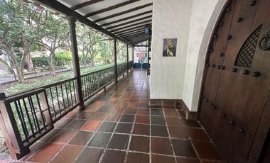 Casa campestre en arriendo – Envigado.