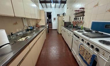 Casa campestre en arriendo – Envigado.
