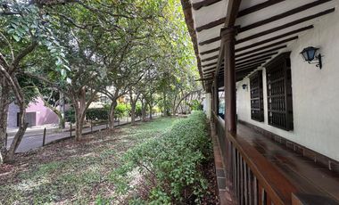 Casa campestre en arriendo – Envigado.