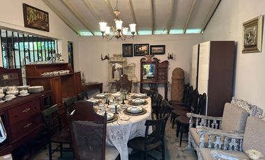 Casa campestre de 2 pisos en arriendo en Envigado