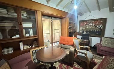 Casa campestre de 2 pisos en arriendo en Envigado