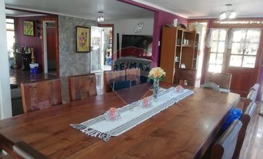 CASA Y CABAÑA SECTOR CLUB DE POLO REQUINOA