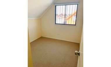 Casa en venta, ubicación privilegiada Los Ángeles!