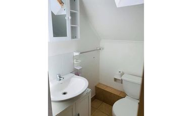 Casa en venta, ubicación privilegiada Los Ángeles!