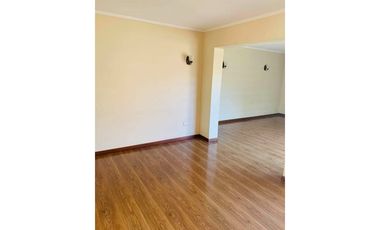 Casa en venta, ubicación privilegiada Los Ángeles!