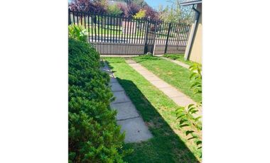 Casa en venta, ubicación privilegiada Los Ángeles!