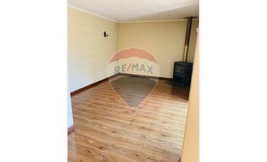 Casa en venta, ubicación privilegiada Los Ángeles!