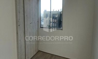 DEPTO. 2D+2B + TERRAZA Y ESTACIONAMIENTO. CERCANO A METRO