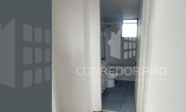 DEPTO. 2D+2B + TERRAZA Y ESTACIONAMIENTO. CERCANO A METRO