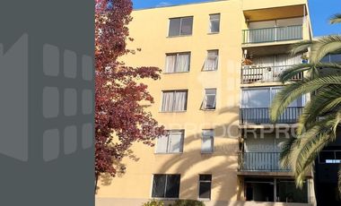 DEPTO. 2D+2B + TERRAZA Y ESTACIONAMIENTO. CERCANO A METRO