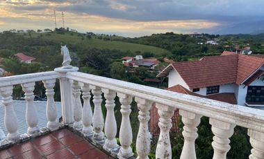 La Buitrera Acuarela - Casa campestre en venta Palmira Valle