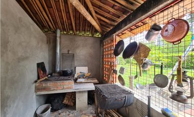 SE ALQUILA FINCA VIA A VITERBO POR REMOLINOS LA ISLA RIO RISARALDA