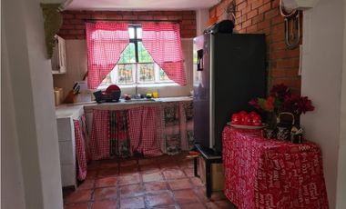 SE ALQUILA FINCA VIA A VITERBO POR REMOLINOS LA ISLA RIO RISARALDA