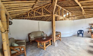 SE ALQUILA FINCA VIA A VITERBO POR REMOLINOS LA ISLA RIO RISARALDA