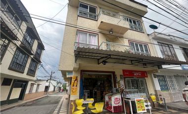 - Edificio en venta con local y renta asegurada – Armenia