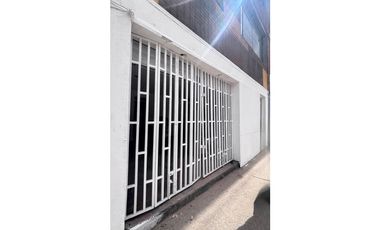 ARRIENDO LOCAL COMERCIAL EN EL SECTOR DE FONTIBON - 2 PISOS AMPLIOS