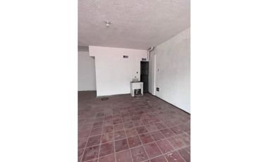 ARRIENDO LOCAL COMERCIAL EN EL SECTOR DE FONTIBON - 2 PISOS AMPLIOS