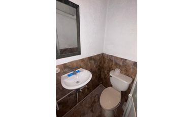 ARRIENDO LOCAL COMERCIAL EN EL SECTOR DE FONTIBON - 2 PISOS AMPLIOS