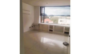 AV CHILE OFICINA EN ARRIENDO 40M2