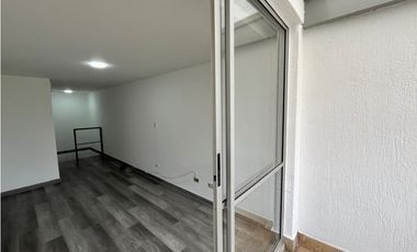 Se Arrienda Apartamento Duplex en Sabaneta, Antioquia
