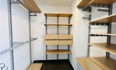 Se Arrienda Apartamento en el Poblado, Medellin