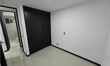 Se Arrienda Apartamento en Ciudad del Rio, Medellin