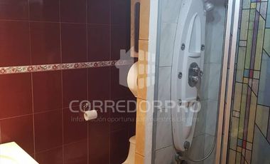 CASA DE 2 PISOS CON 3D+1B CERCA A MALL PLAZA TOBALABA