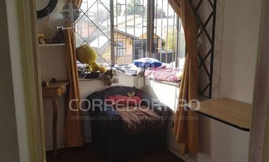 CASA DE 2 PISOS CON 3D+1B CERCA A MALL PLAZA TOBALABA