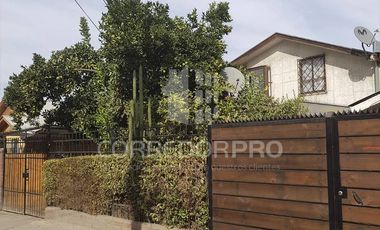 CASA DE 2 PISOS CON 3D+1B CERCA A MALL PLAZA TOBALABA