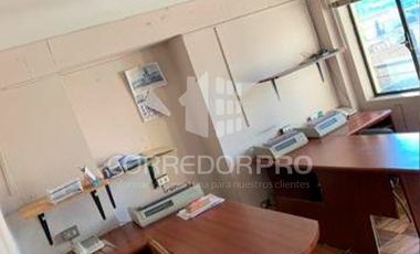 DEPTO CON 3D+2B. UBICADO EN CENTRO DE VALPARAÍSO.