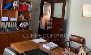 DEPTO CON 3D+2B. UBICADO EN CENTRO DE VALPARAÍSO.